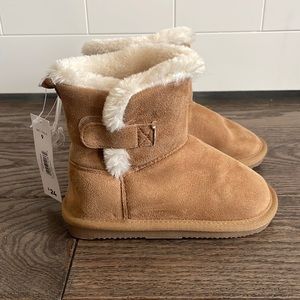 Joe Fresh toddler winter boots NWT